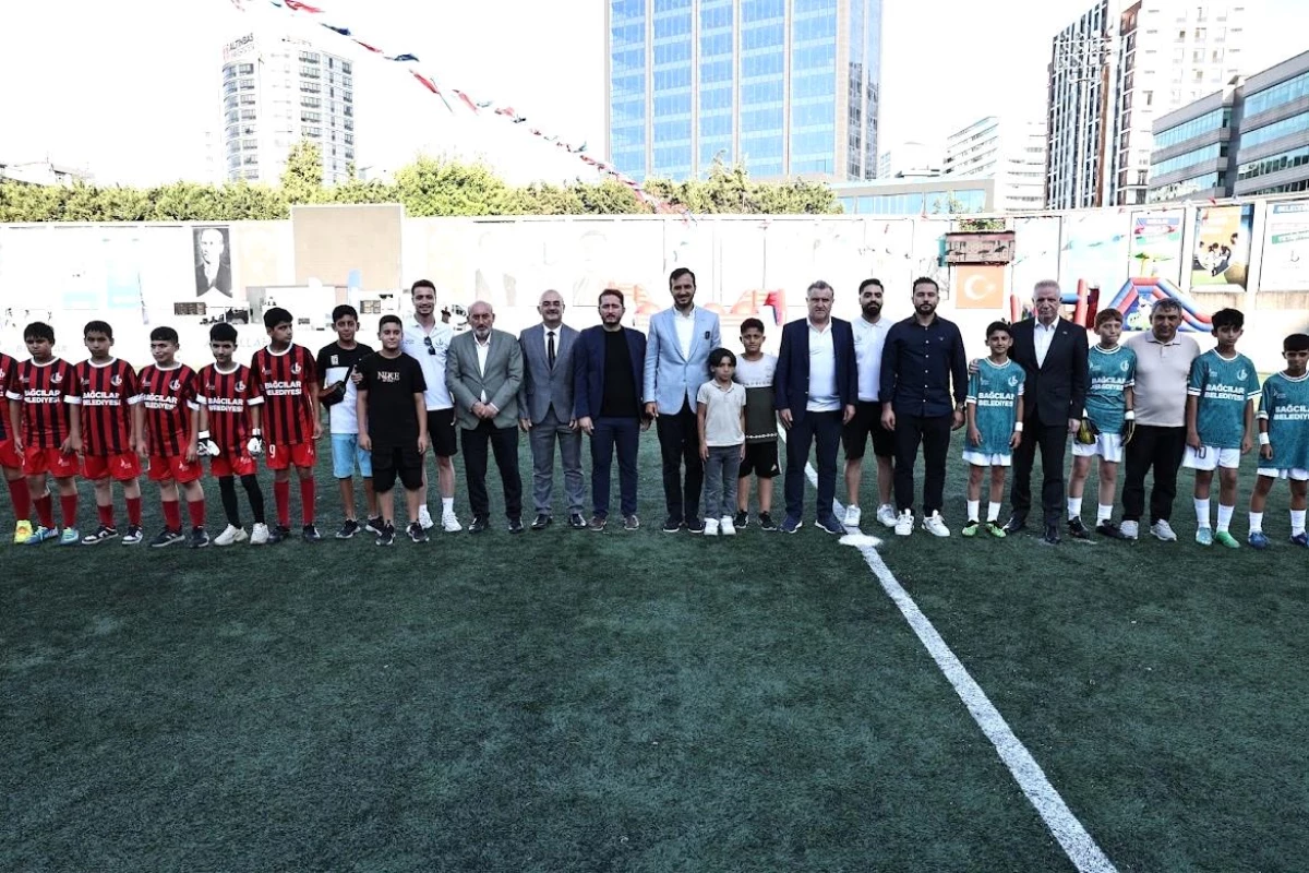 Gençlik ve Spor Bakanı Bak geleceğin sporcularıyla buluştu